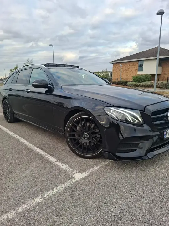 Mercedes-Benz E-Class 2018 photo 3