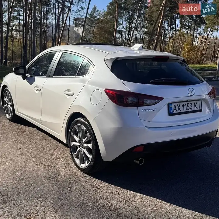 Mazda 3 2014 photo 5