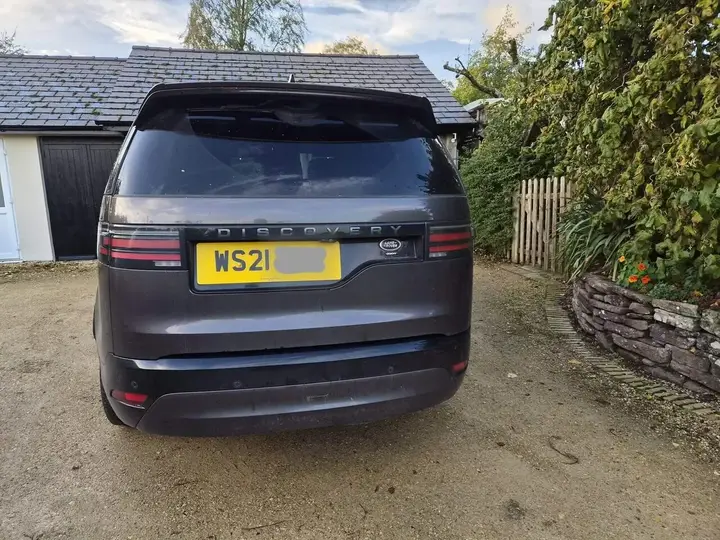 Land Rover Discovery 2021 photo 4