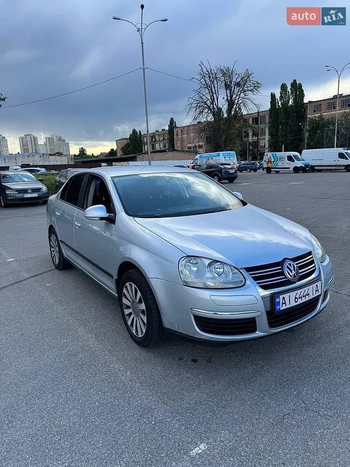 Volkswagen Jetta 2008 photo 3