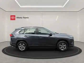Toyota Rav4 2024 photo 3