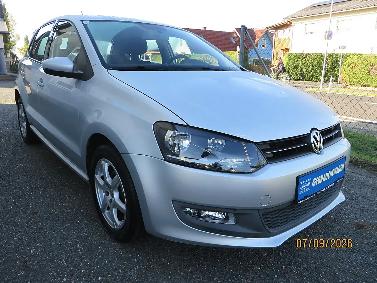 Volkswagen Polo 2010 photo 2