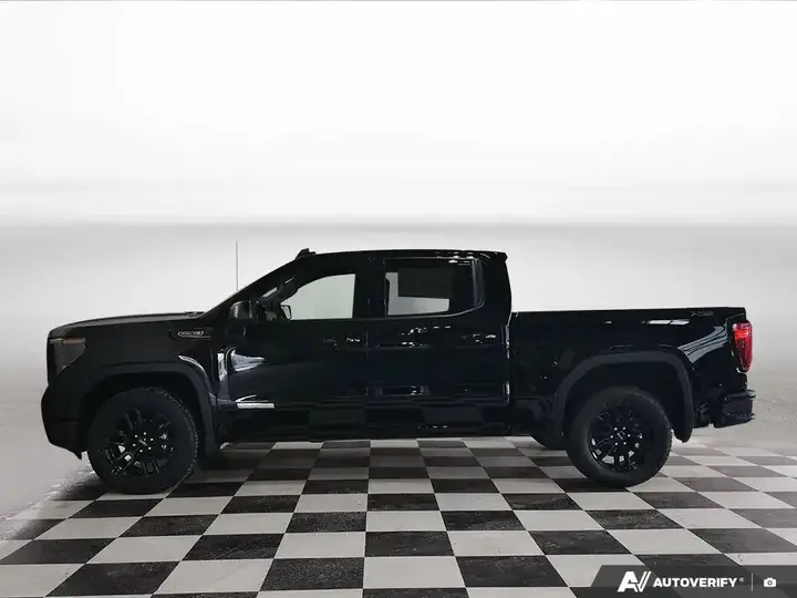 GMC Sierra 1500 2026 photo 3