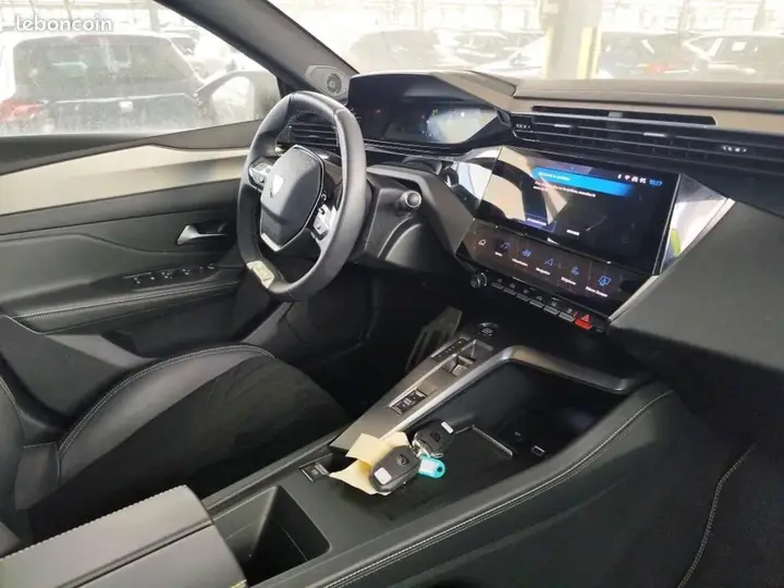 Peugeot 408 2023 photo 5