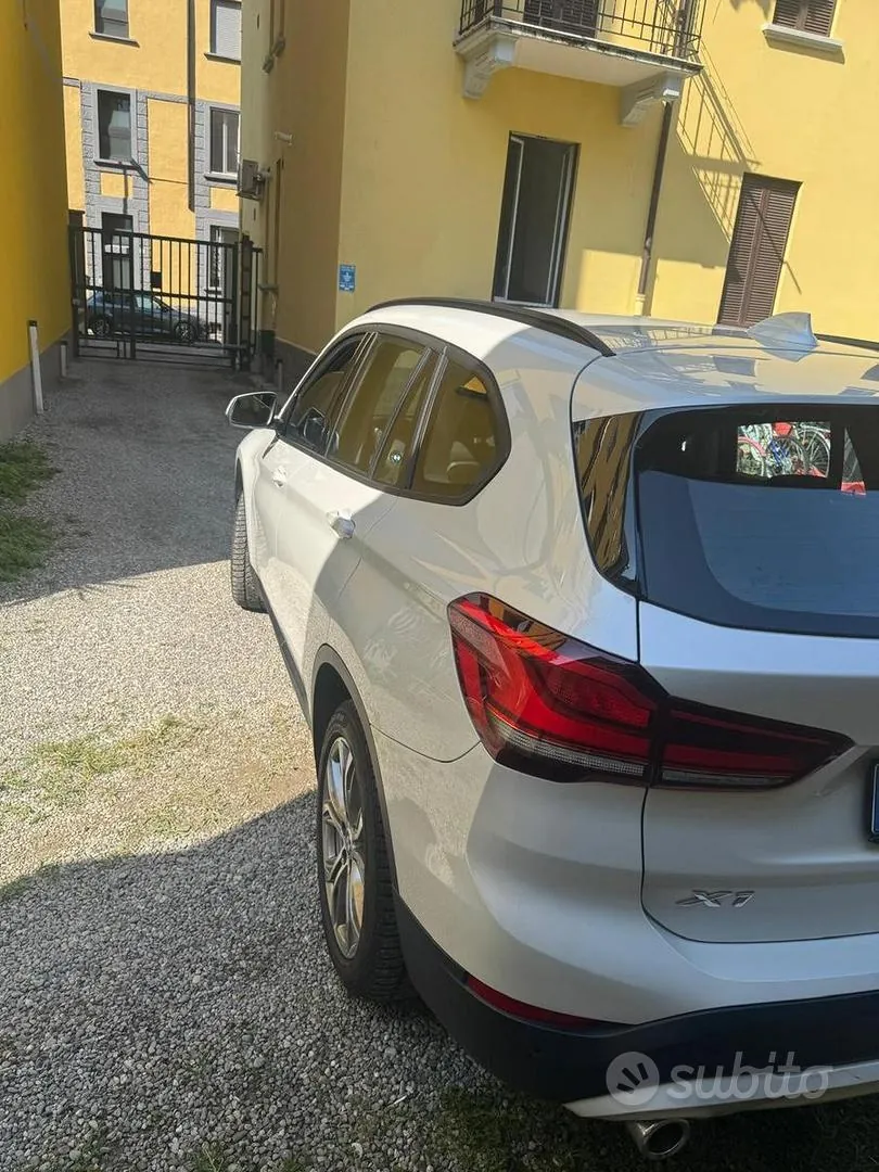 BMW X1 2021 photo 4