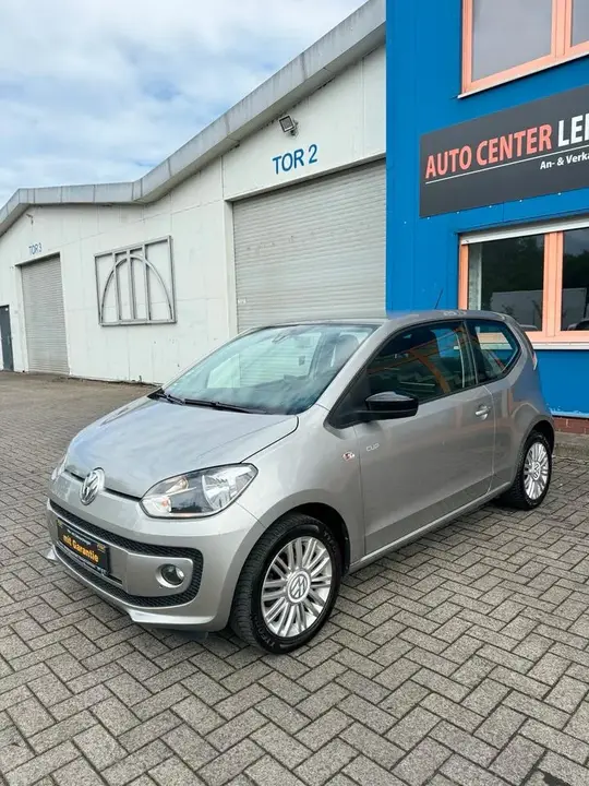 Volkswagen Up