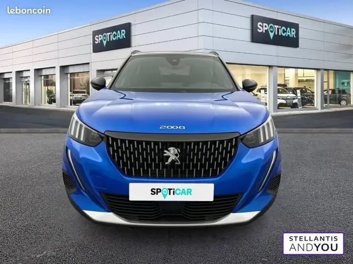 Peugeot 2008 2023 photo 2