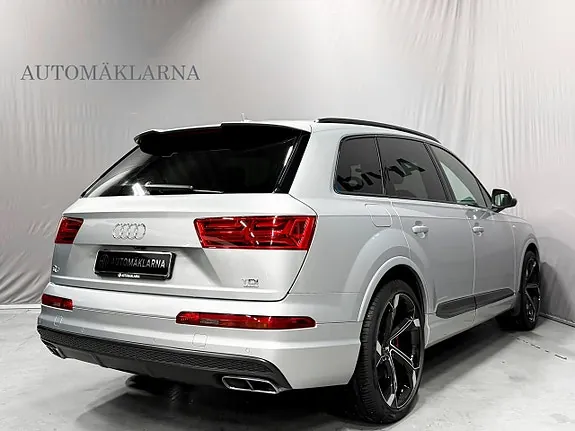 Audi Q7 2016 photo 4