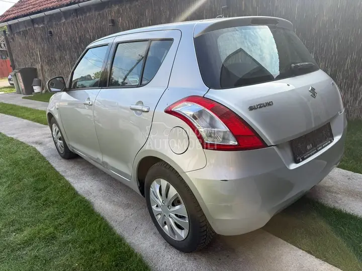 Suzuki Swift 2014 photo 5