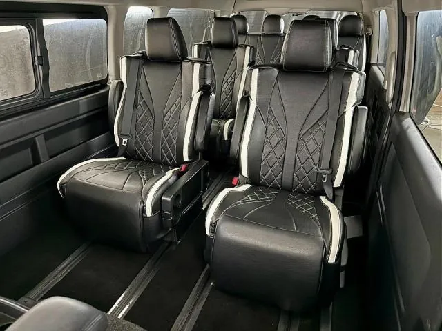 Toyota Hiace Wagon 2023 photo 4