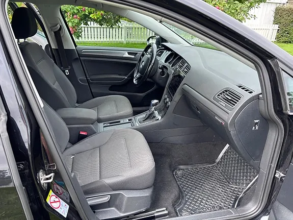 Volkswagen E-Golf 2019 photo 5