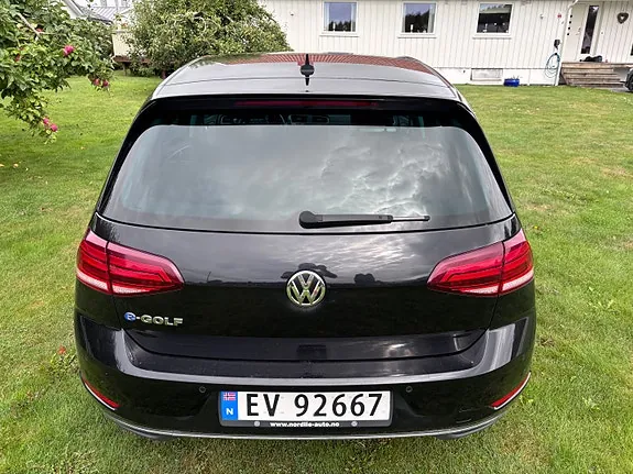 Volkswagen E-Golf 2019 photo 4