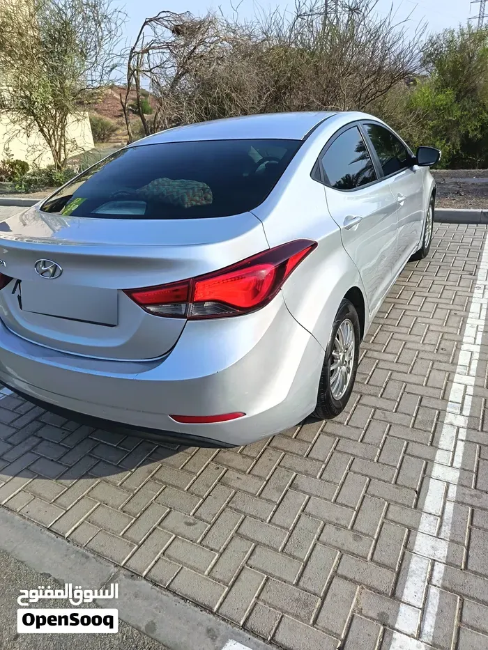 Hyundai Elantra 2015 photo 2