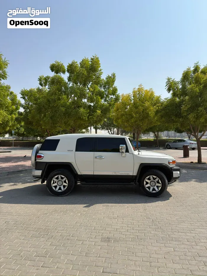 Toyota Fj Cruiser 2015 photo 2