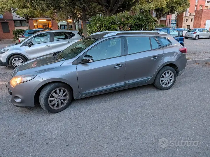 Renault Megane 2012 photo 4