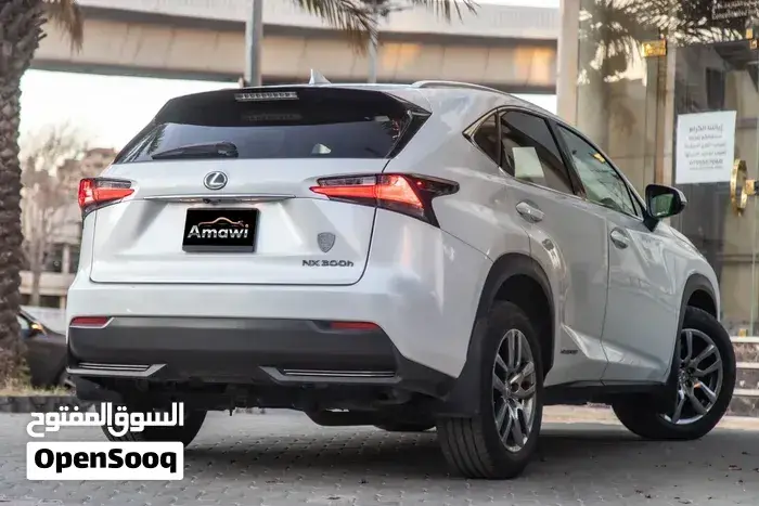 Lexus Nx 300H 2015 photo 2