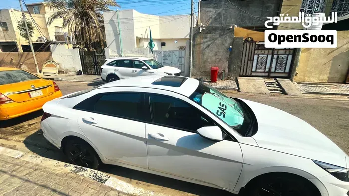 Hyundai Elantra 2023 photo 2
