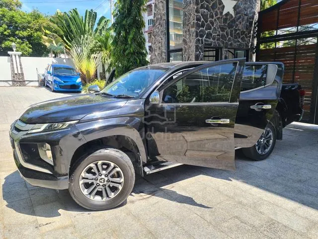Mitsubishi Triton