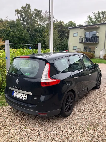 Renault Grand Scenic Iii 2012 photo 2