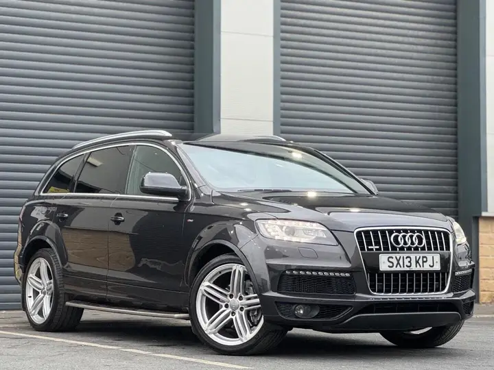 Audi Q7 2013 photo 4