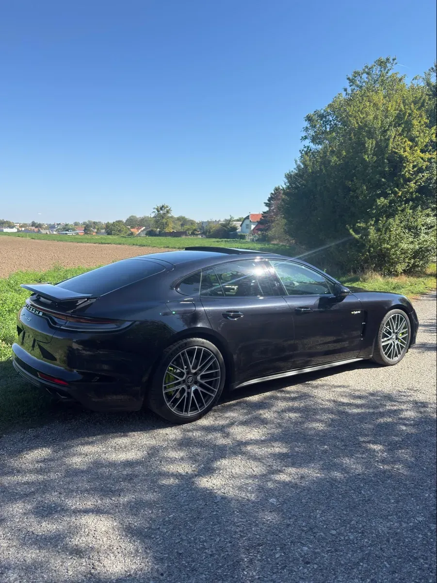 Porsche Panamera 2020 photo 3