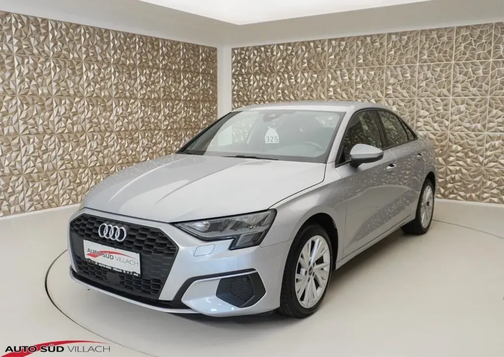 Audi A3 2021 photo 2
