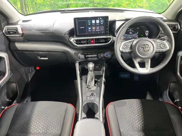 Toyota Riz Z 2026 photo 2