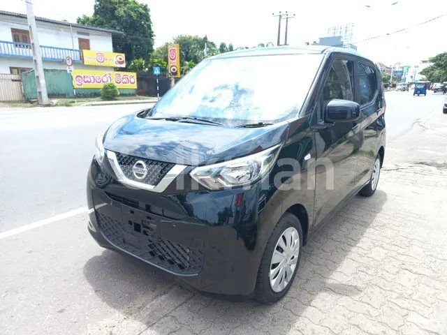 Nissan Dayz 2023 photo 2