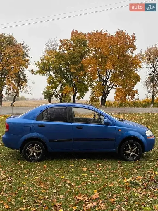 Chevrolet Aveo 2005 photo 3