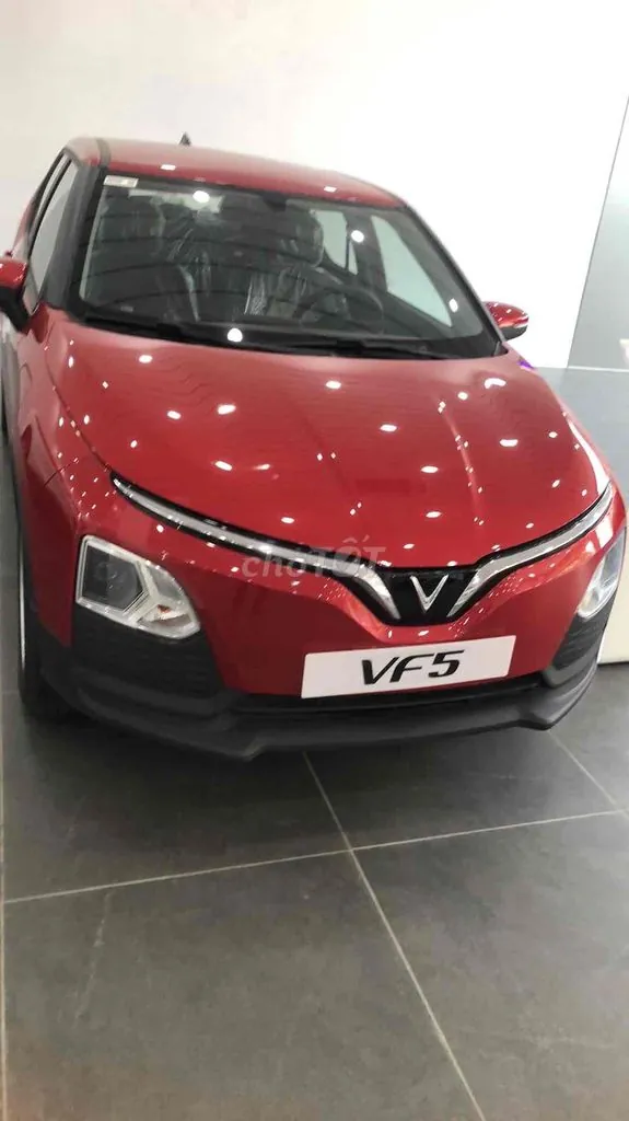 Vinfast Vf5