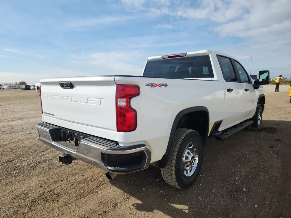 Chevrolet Silverado 2500Hd 2022 photo 4