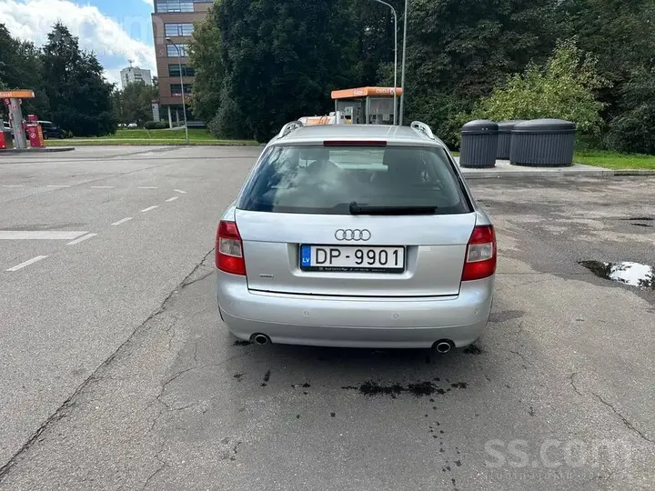 Audi A4 2004 photo 5