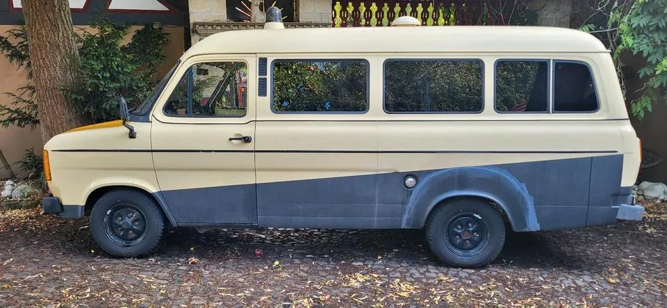 Ford Transit Mk2
