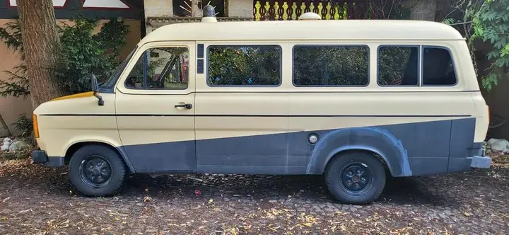 Ford Transit Mk2