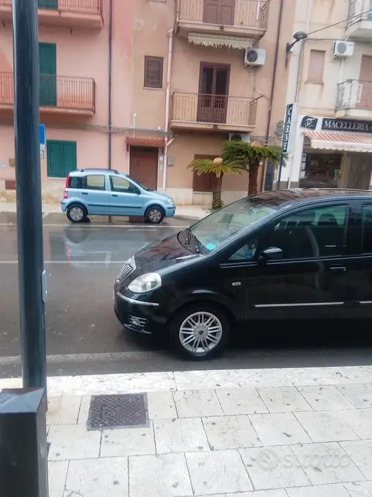 Lancia Musa 2009 photo 3