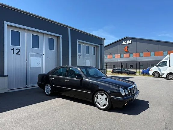 Mercedes-Benz E430 1999 photo 2