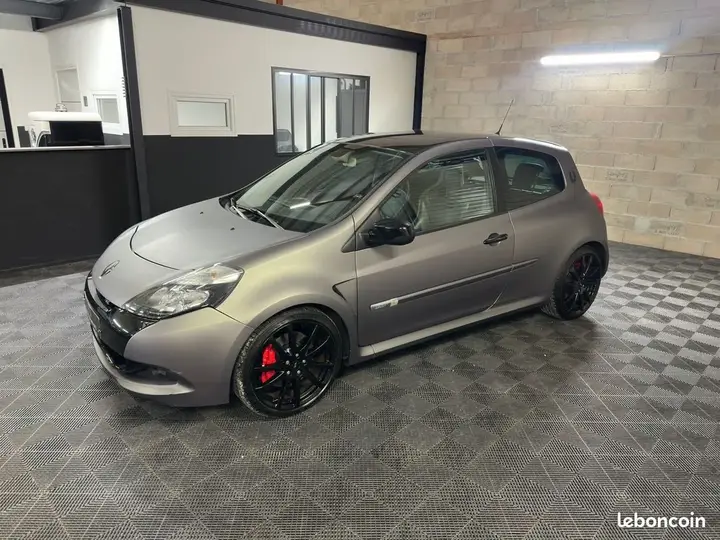 Renault Clio 2012 photo 4
