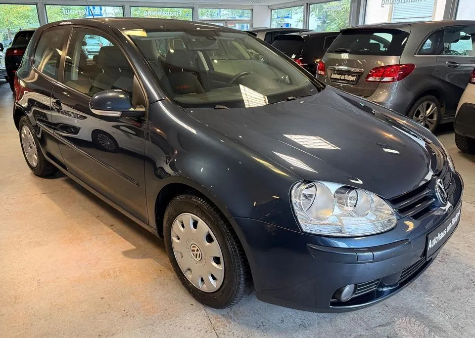 Volkswagen Golf V