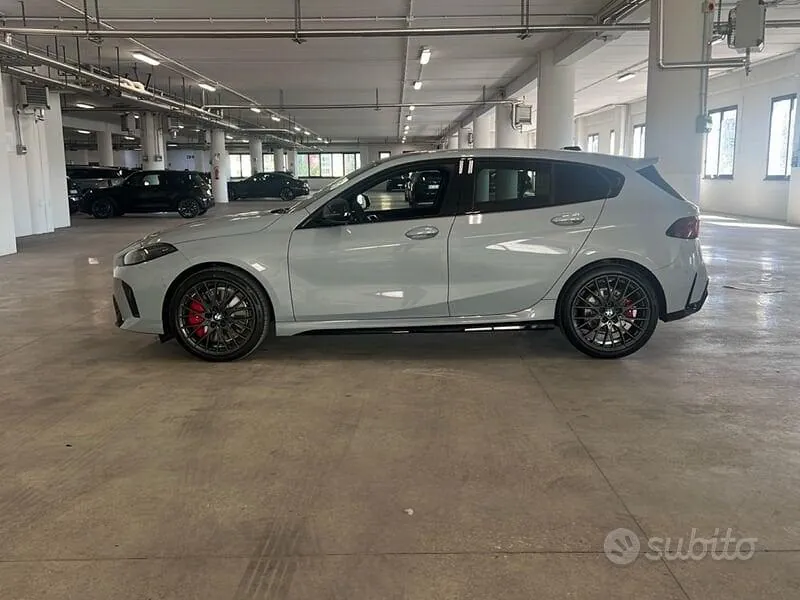 BMW 1 Series 2026 photo 2