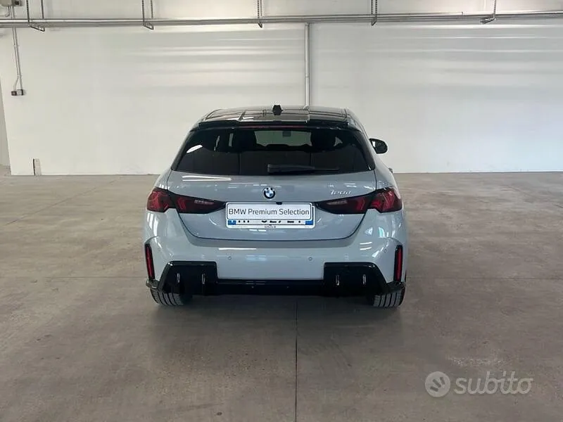 BMW 1 Series 2026 photo 4