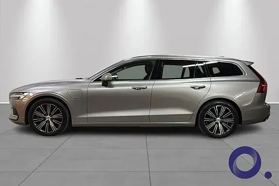 Volvo V60 2019 photo 2
