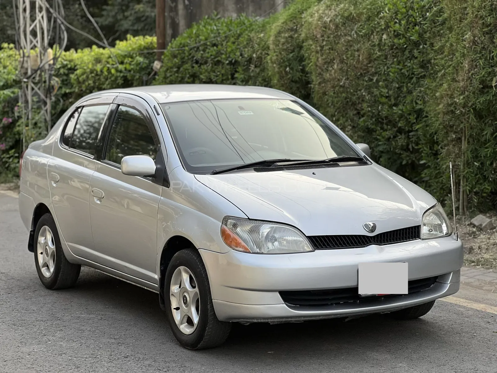 Toyota Platz