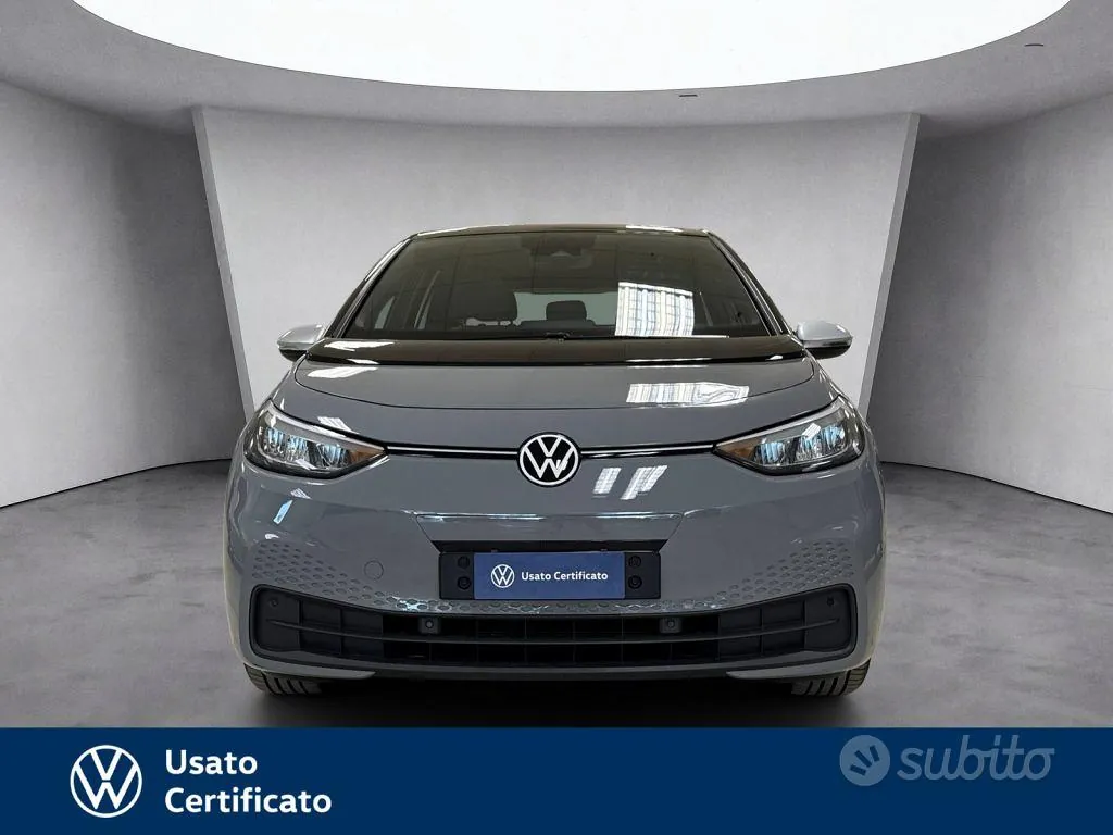 Volkswagen Id.3 2022 photo 2