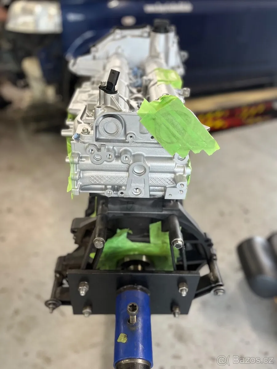 Ford Transit photo 5