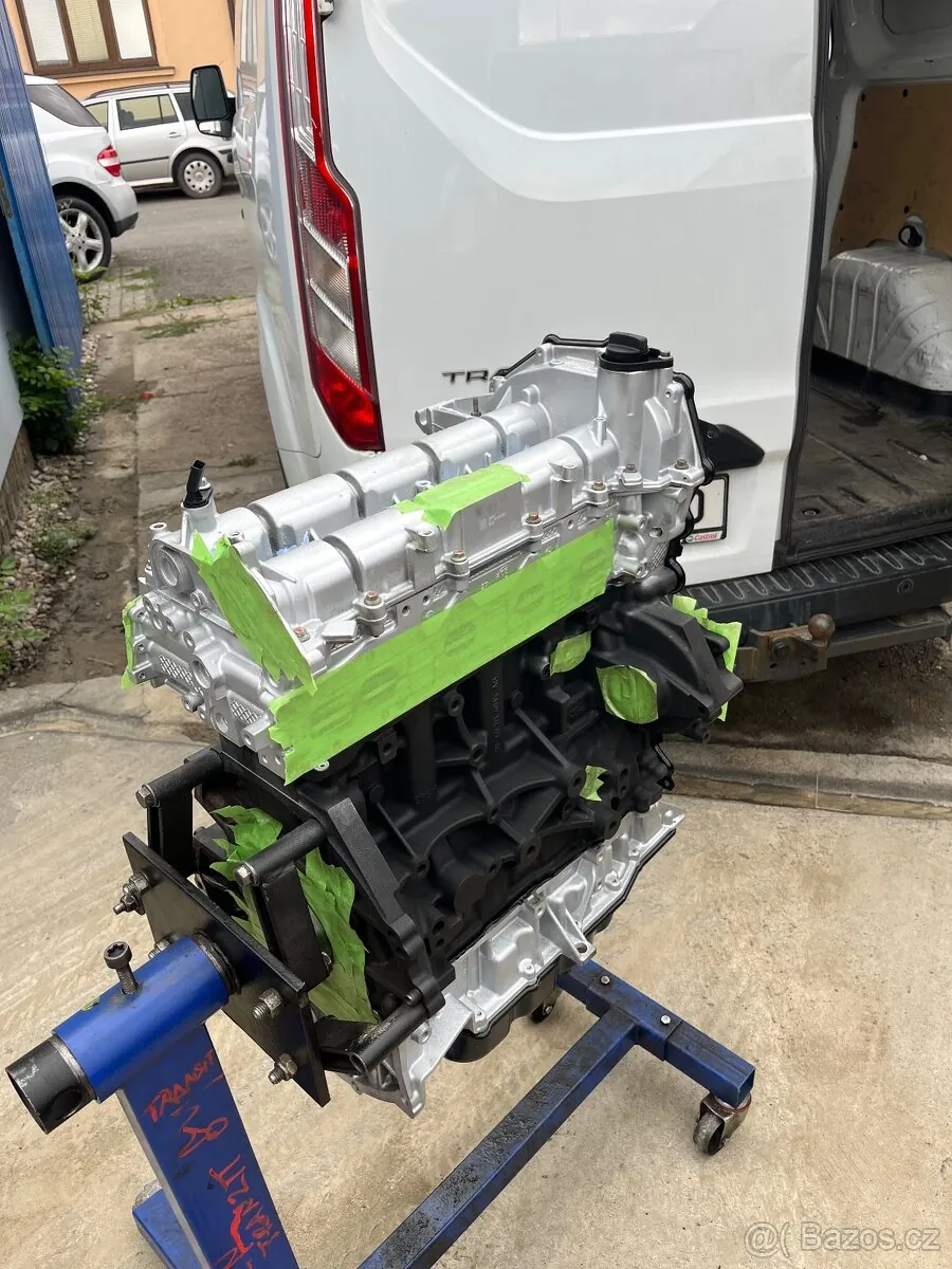 Ford Transit photo 4