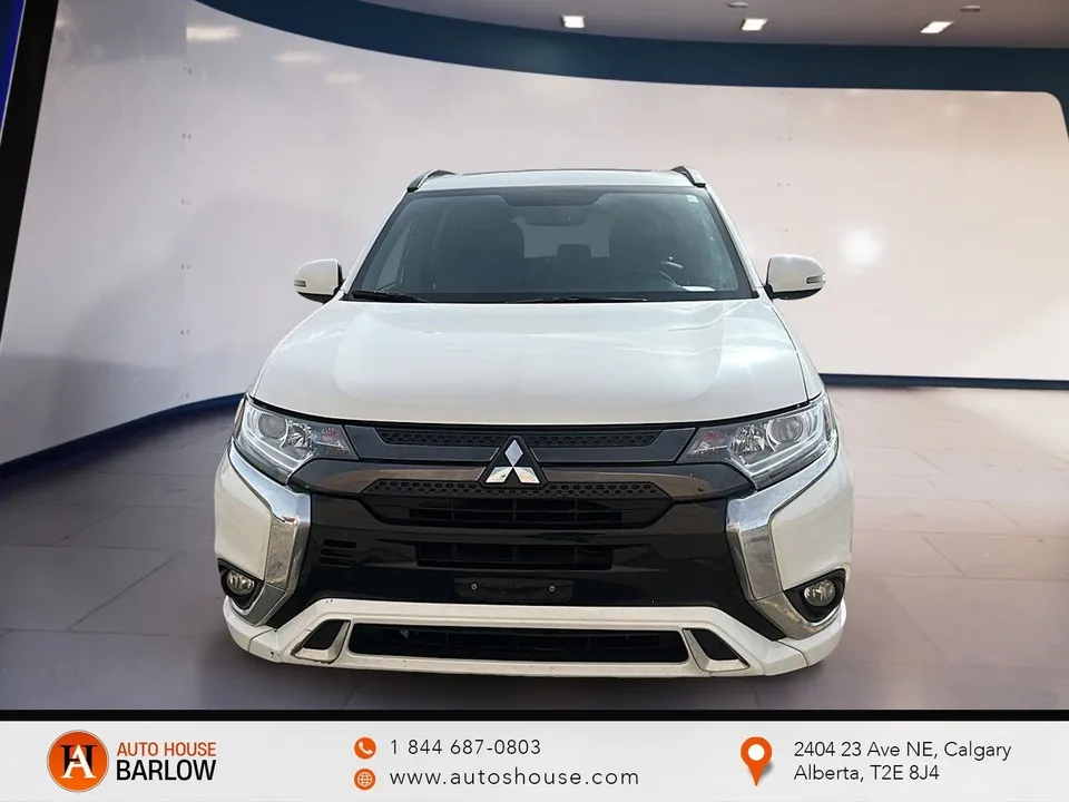 Mitsubishi Outlander 2022 photo 2