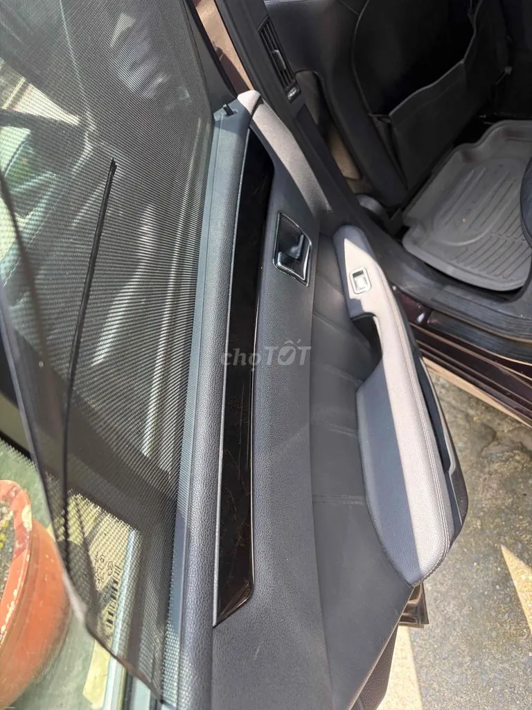 Mercedes-Benz E-Class 2009 photo 4