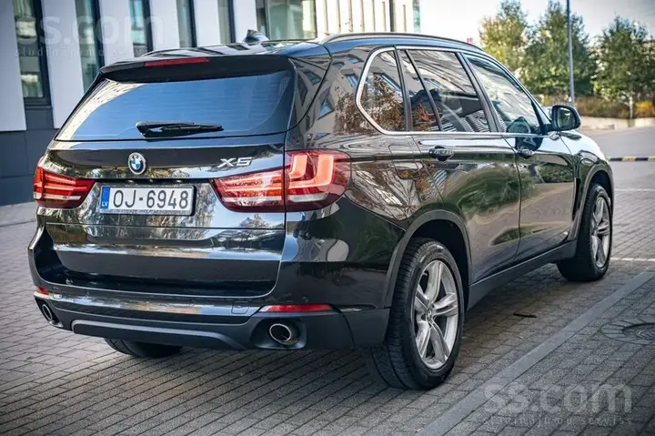 BMW X5 2015 photo 4
