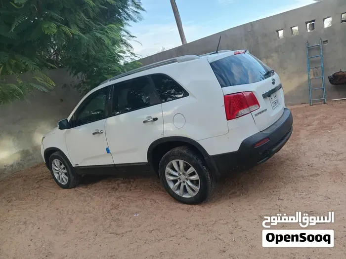 Kia Sorento 2011 photo 3