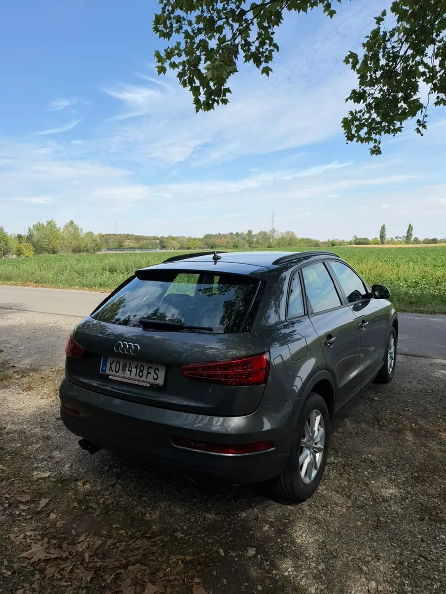 Audi Q3 2015 photo 3